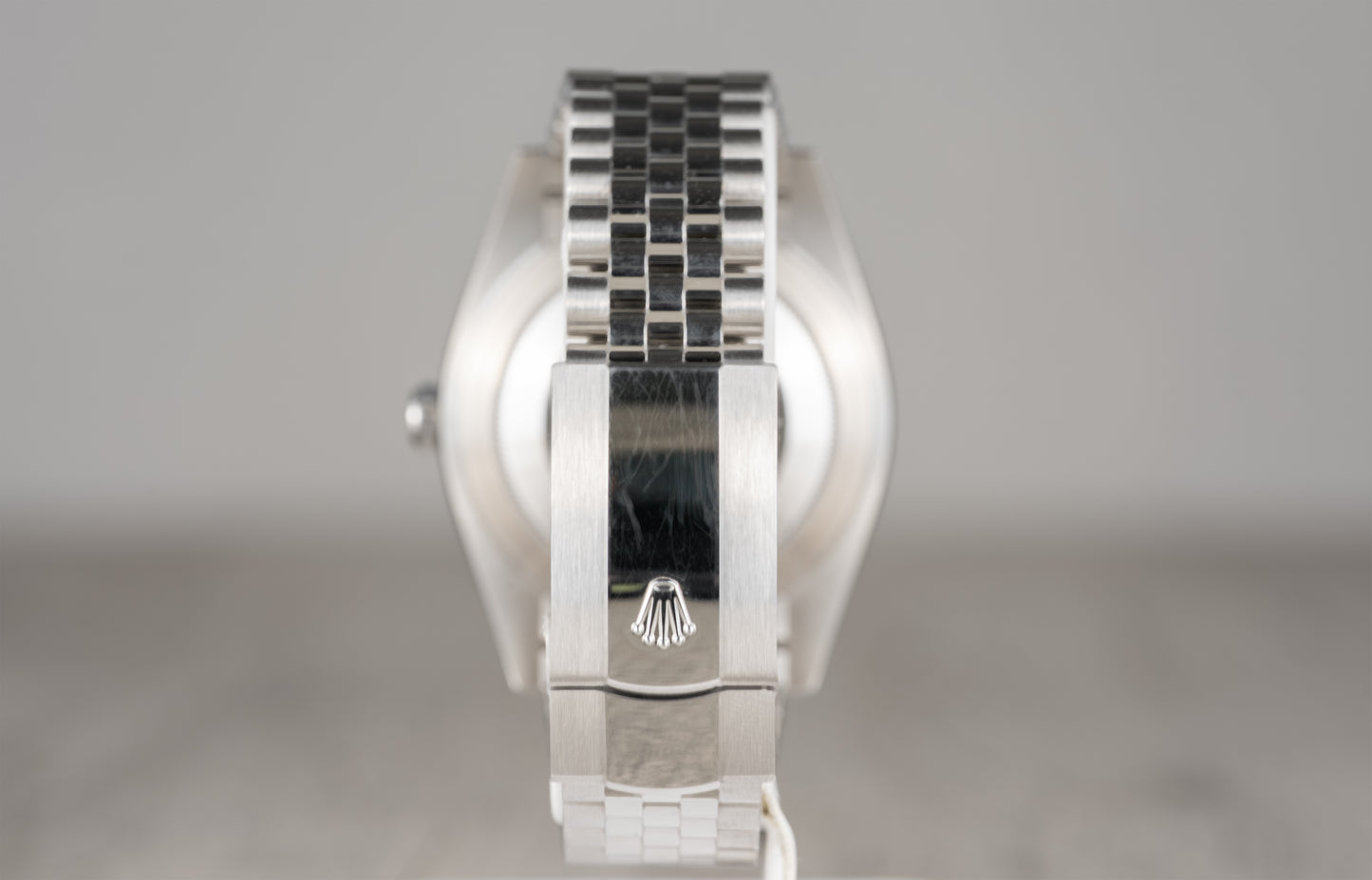 Rolex Datejust 41mm Smooth Bezel w/ Jubilee Band - 126300 - 2024