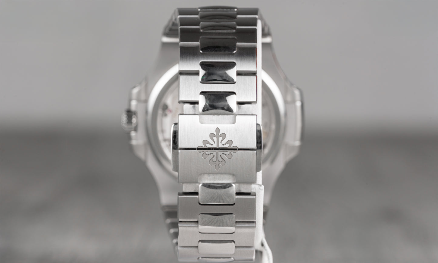 Patek Phillipe Nautilus 5712A 2023