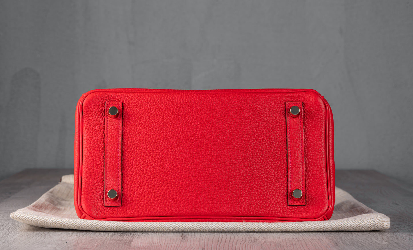 Hermès B25 Birkin 25 Retourne Bag in Rouge Tomate Togo Leather with Gold Hardware