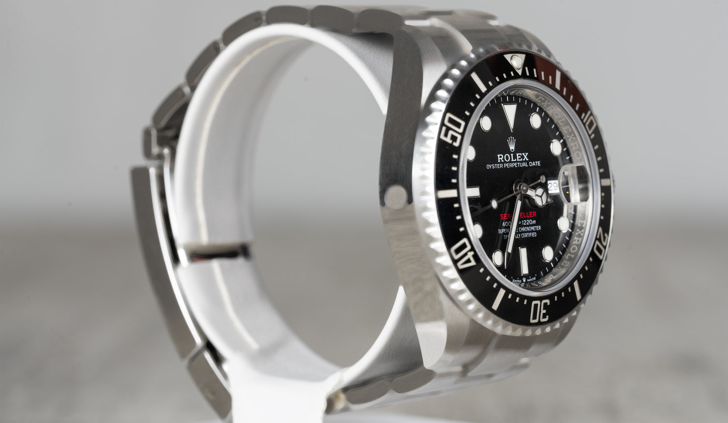 Rolex Sea Dweller 43mm with Black Dial in Steel 126600