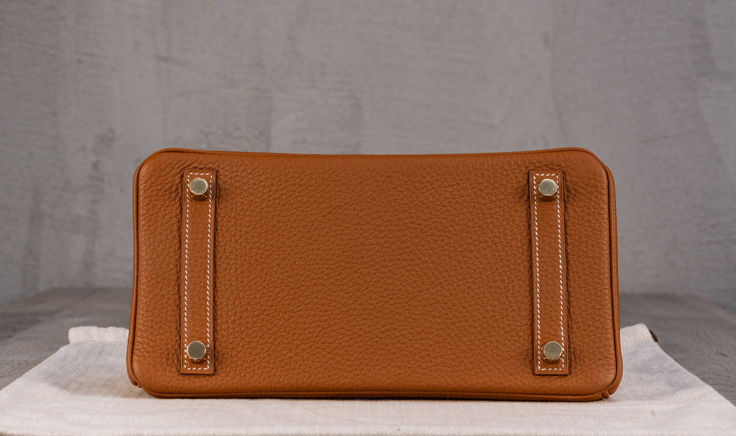 Hermès K25 Kelly II 25 Retourne Bag in Gold Togo Leather with Gold Hardware
