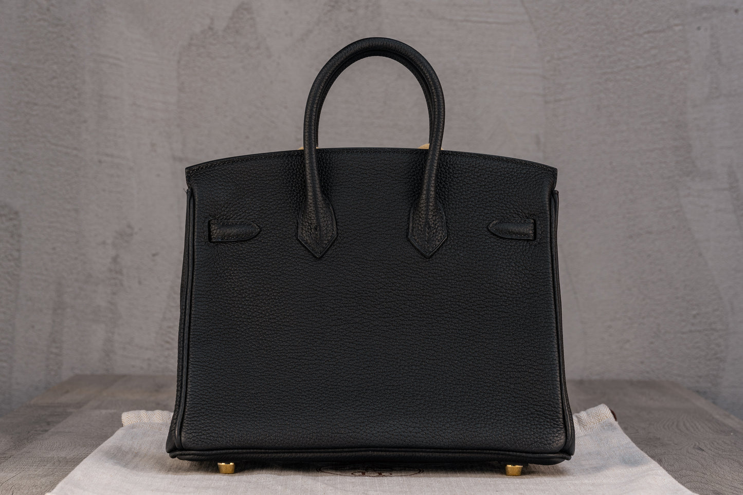 Hermès K25 Kelly II 25 Retourne Bag in Noir Togo Leather with Gold Hardware