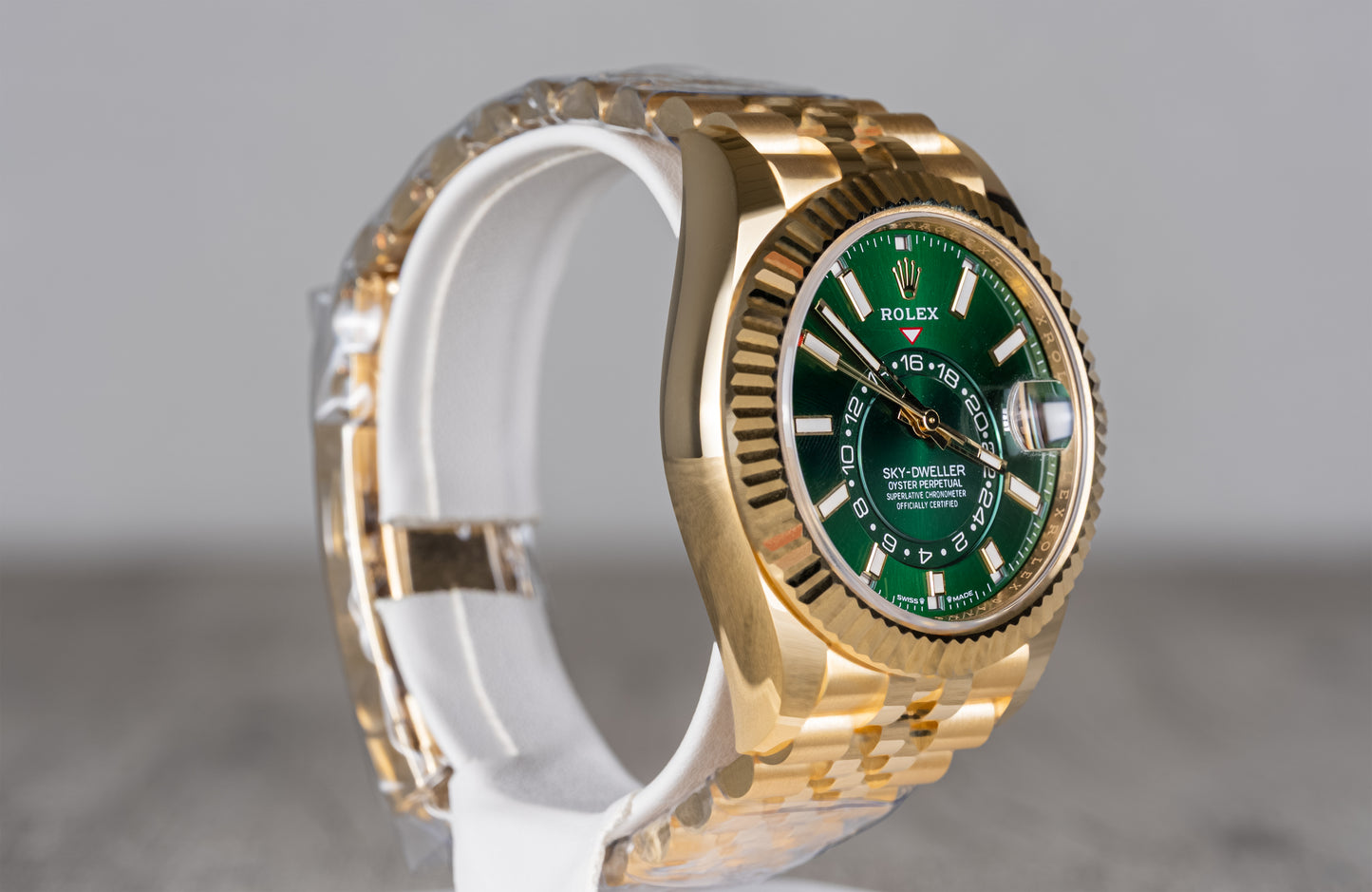 Rolex Sky Dweller 336938 Yellow Gold 2025