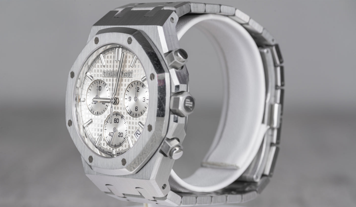 Audemars Piguet Royal Oak 26240ST 50th Anniversary