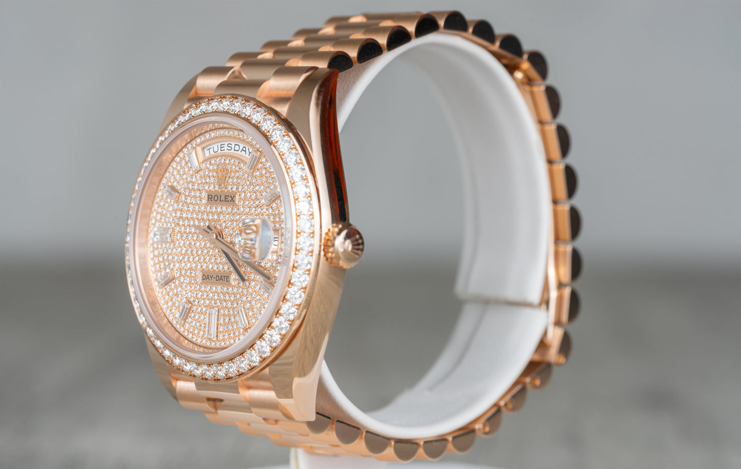Rolex Presidential Day-Date Rose Gold 2023 228345RBR Pave