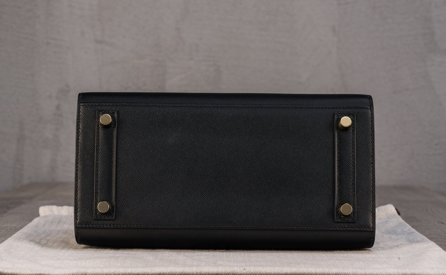 Hermès K25 Kelly II 25 Sellier Bag in Noir Madame Leather with Gold Hardware