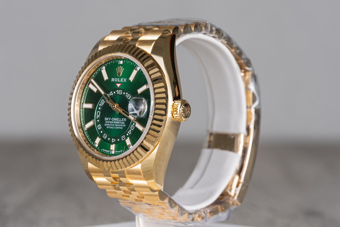 Rolex Sky Dweller 336938 Yellow Gold 2025