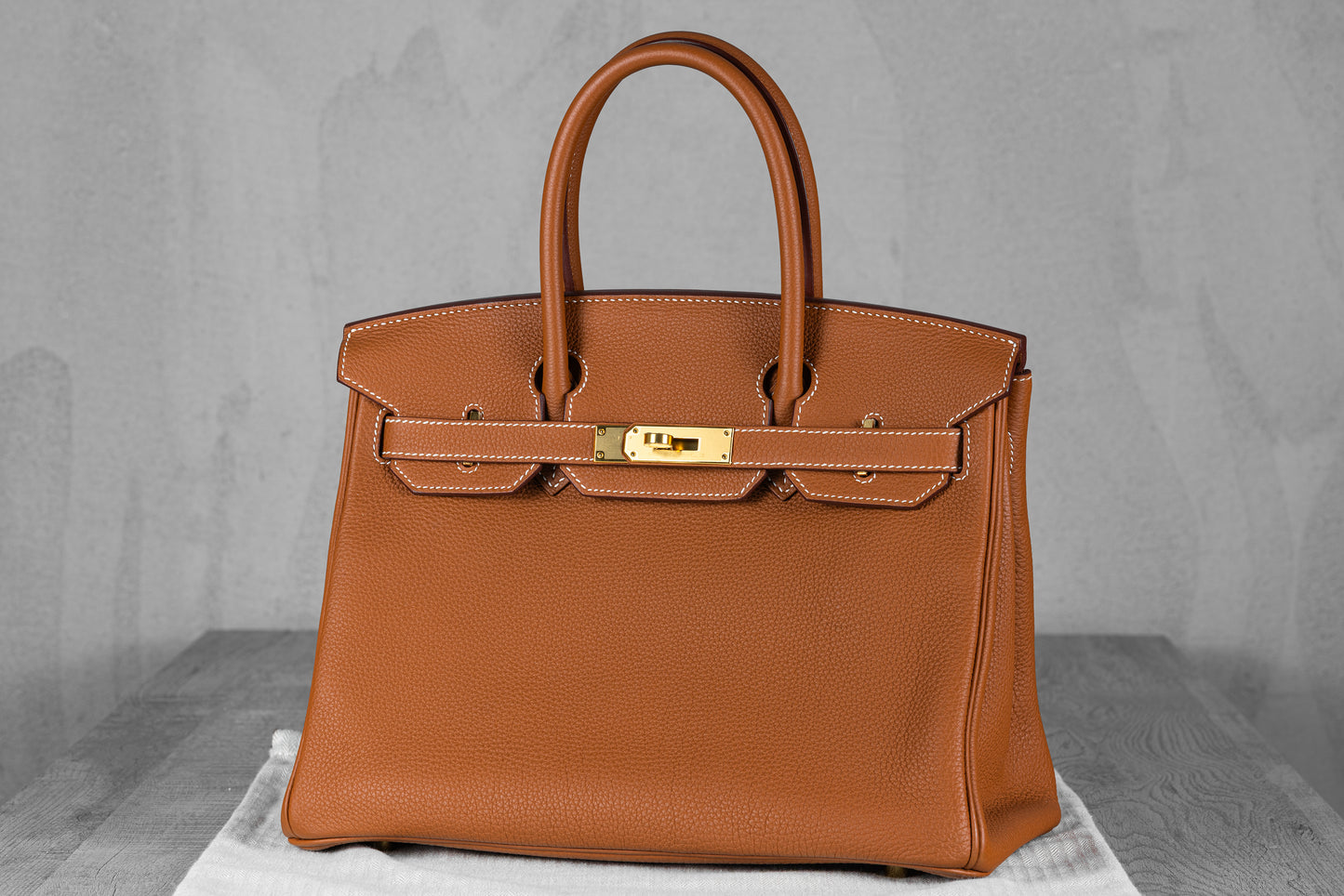 Hermès B30 Birkin 30 Retourne Bag in Gold Togo Leather with Gold Hardware
