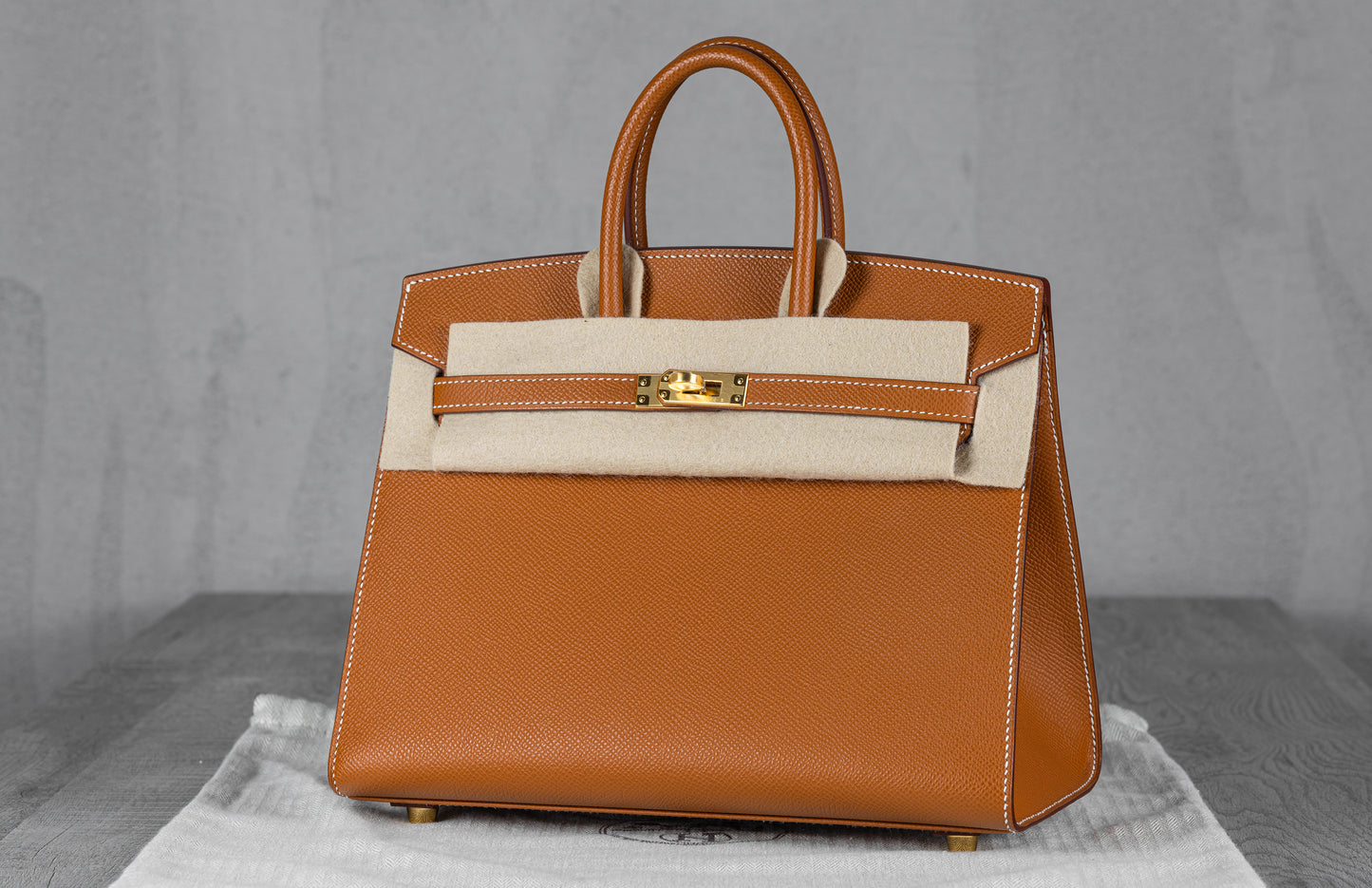 Hermès B25 Birkin 25 Sellier Bag in Gold Epsom Leather with Gold Hardware
