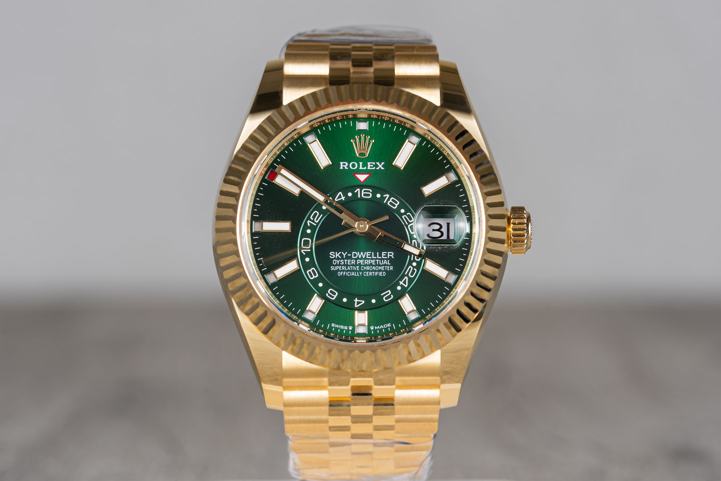 Rolex Sky Dweller 336938 Yellow Gold 2025