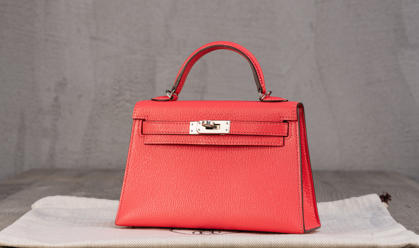 Hermès K20 Mini Kelly II 20 Sellier Bag in Rose Lipstick Epsom Leather with Palladium Hardware
