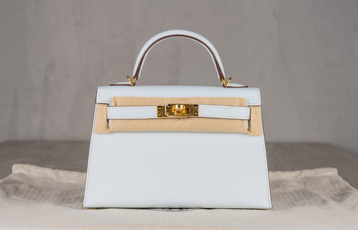 Hermès K20 Mini Kelly II 20 Sellier Bag in Blue Chevre Leather with Gold Hardware