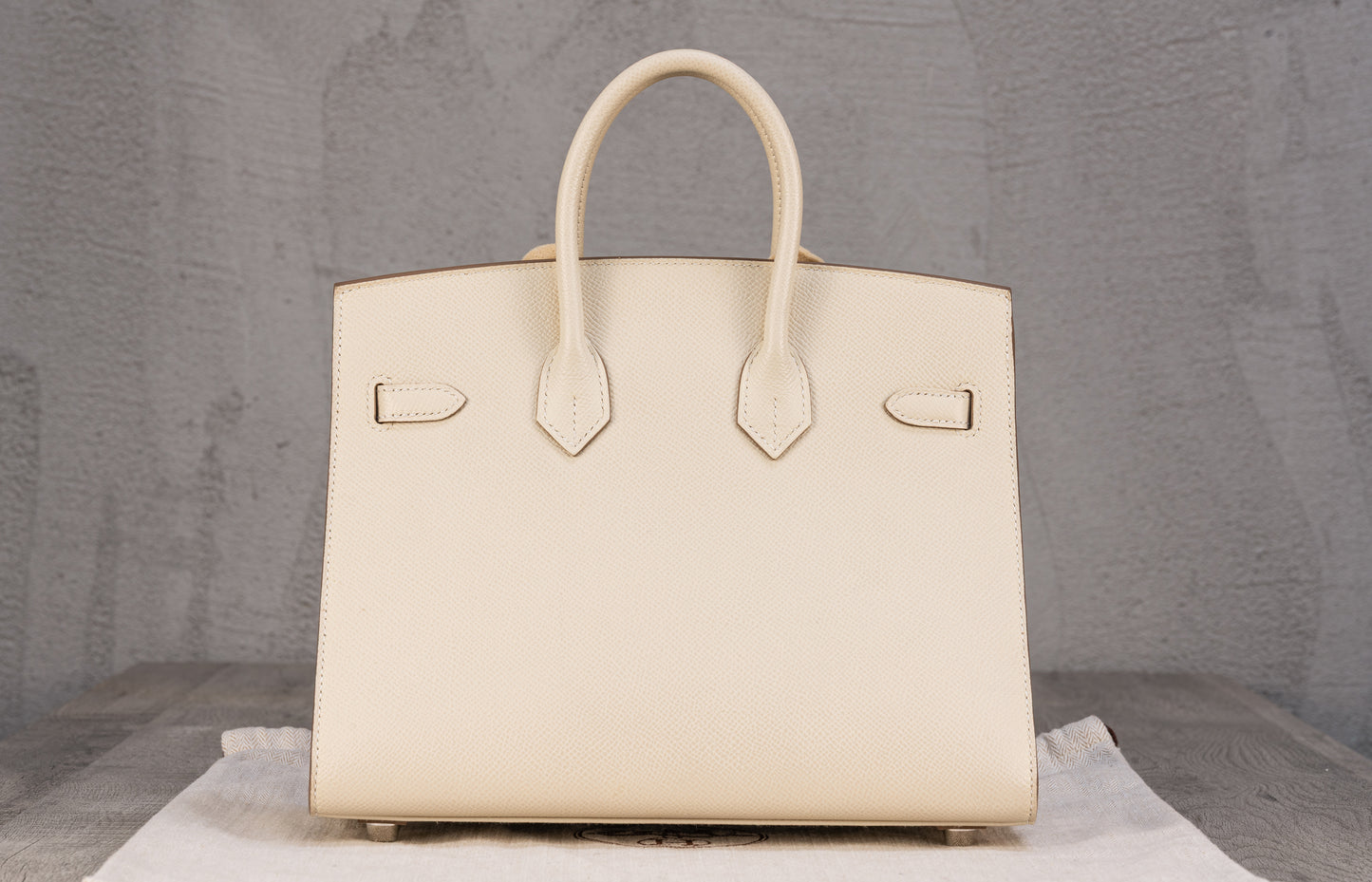 Hermès K25 Kelly II 25 Retourn Bag in Craie Epsom Leather with Palladium Hardware