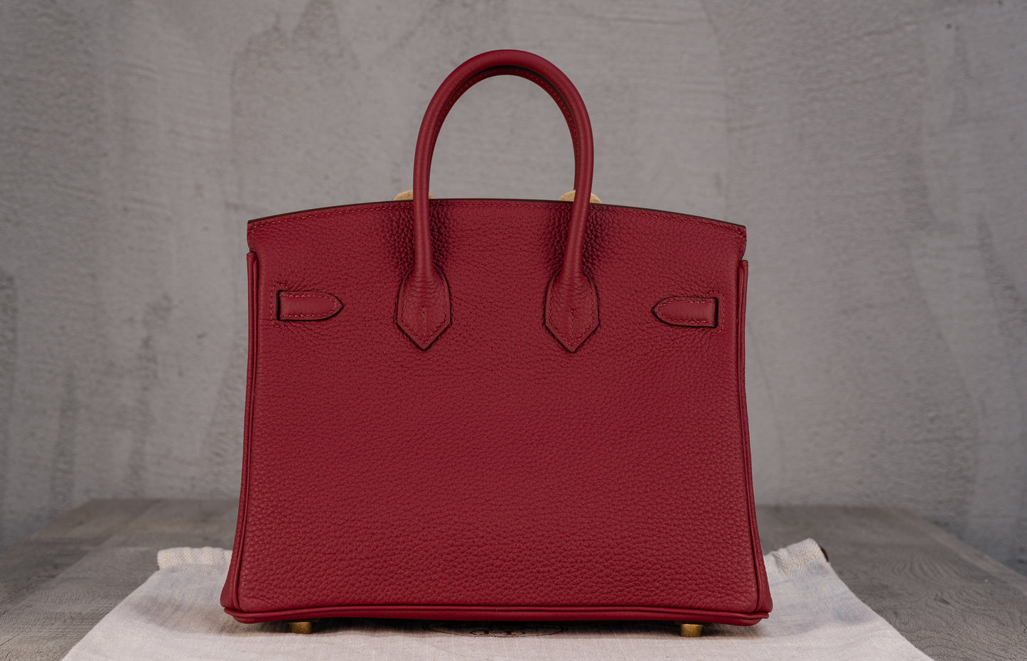 Hermès K25 Kelly II 25 Retourne Bag in Rouge Grenat Togo Leather with Gold Hardware