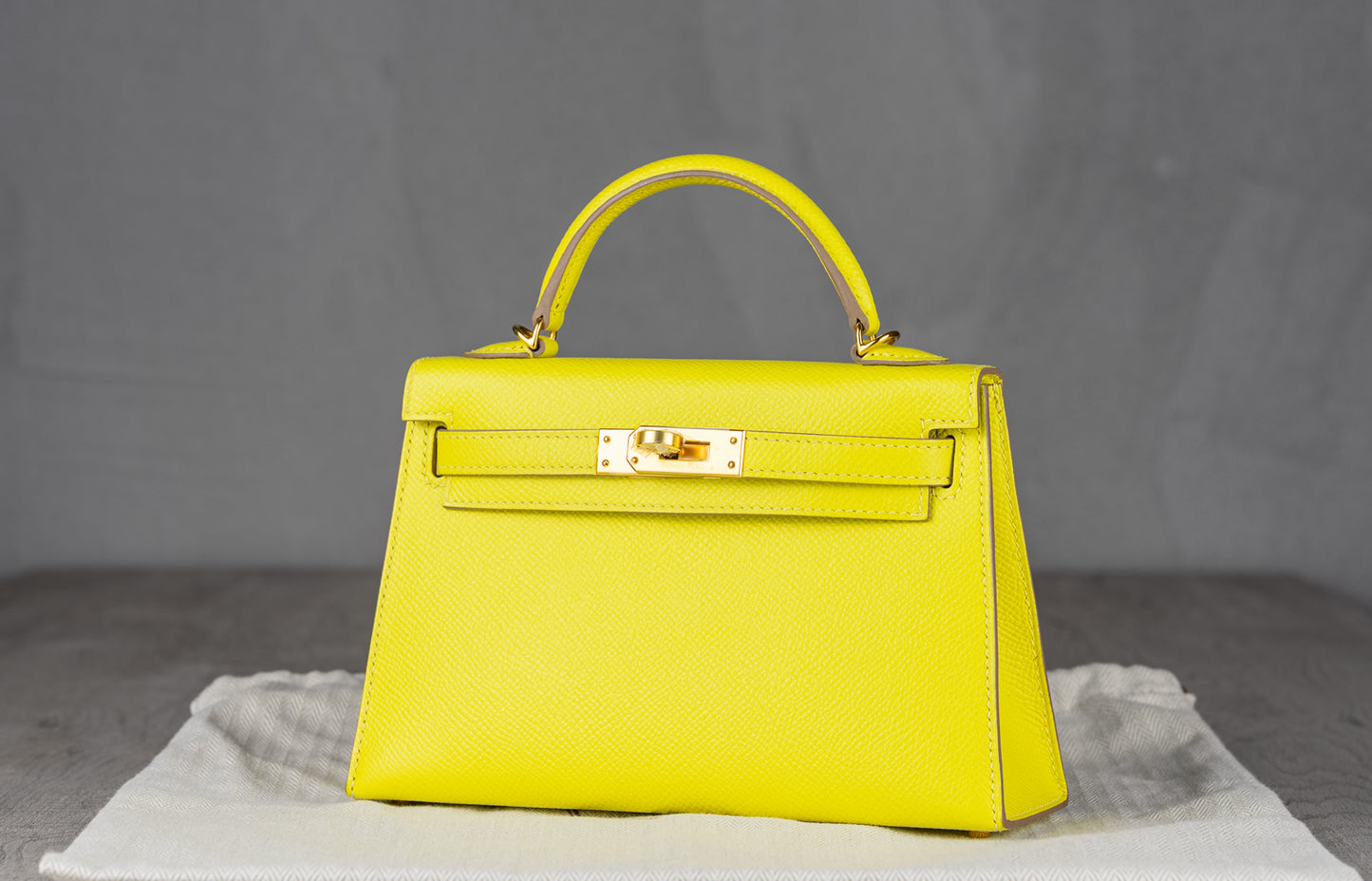 Hermès K20 Mini Kelly II 20 Sellier Bag in Lime Epsom Leather with Gold Hardware