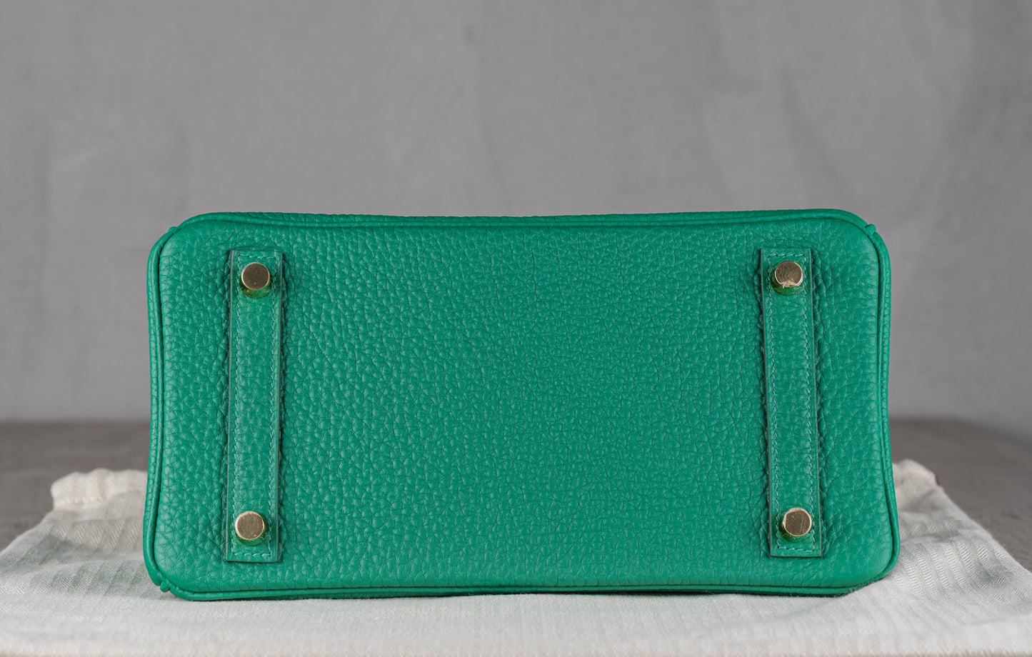Hermès B25 Birkin 25 Retourne Bag in Vert Vertigo Togo Leather with Gold Hardware