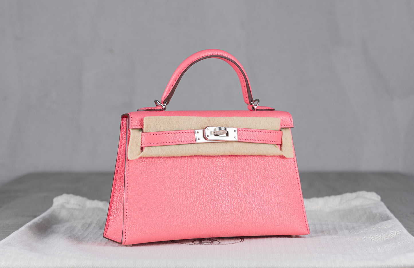 Hermès K20 Mini Kelly II 20 Sellier Bag in Rose De Ete Chevre Leather with Palladium Hardware
