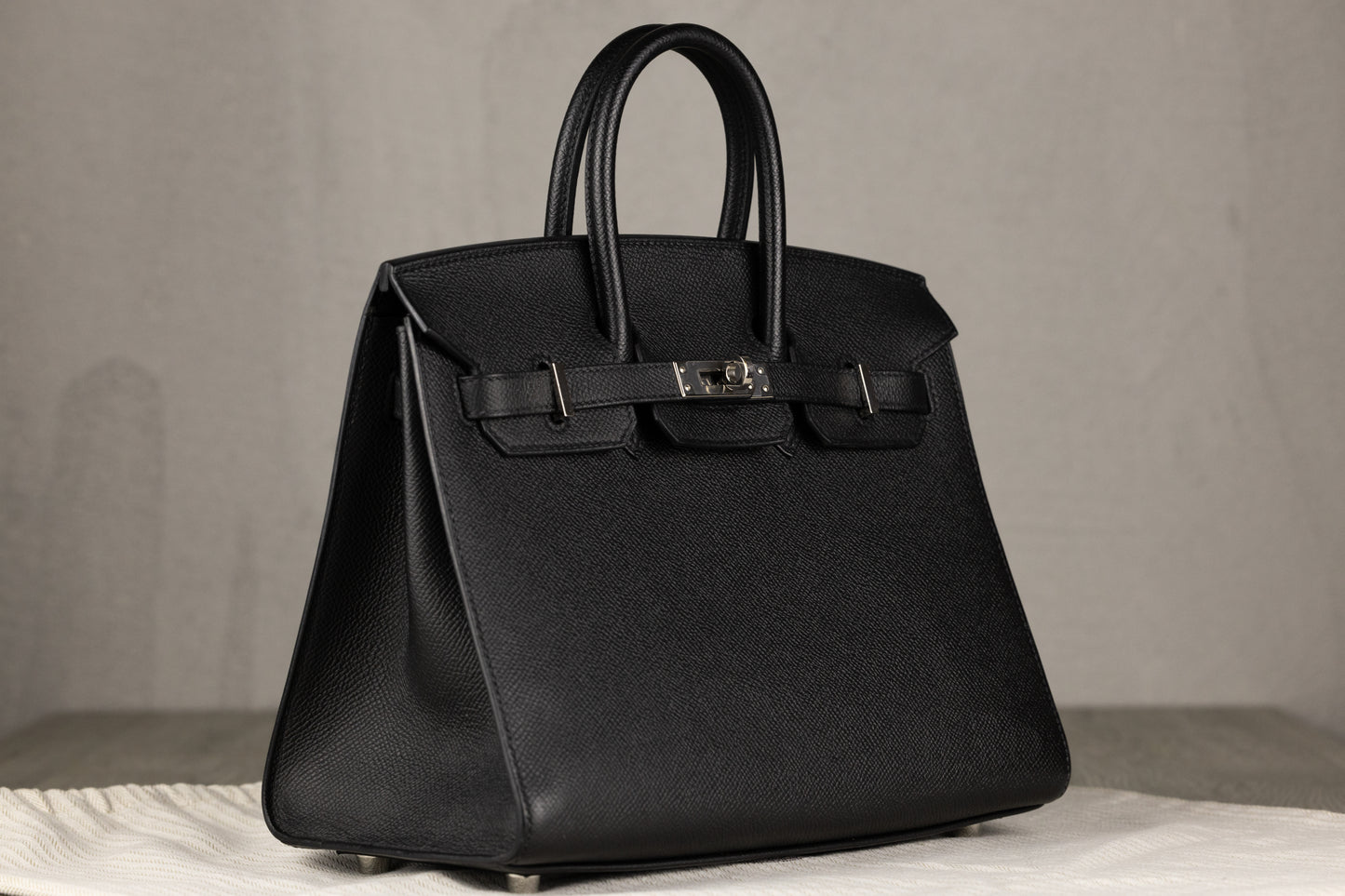 Hermès B25 Birkin 25 Sellier Bag in Black Epsom Leather with Palladium Hardware