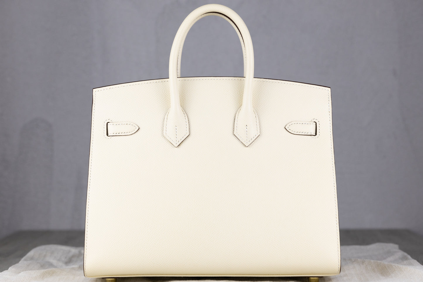 Hermès B25 Birkin 25 Sellier Bag in Nata Epsom Leather with Gold Hardware