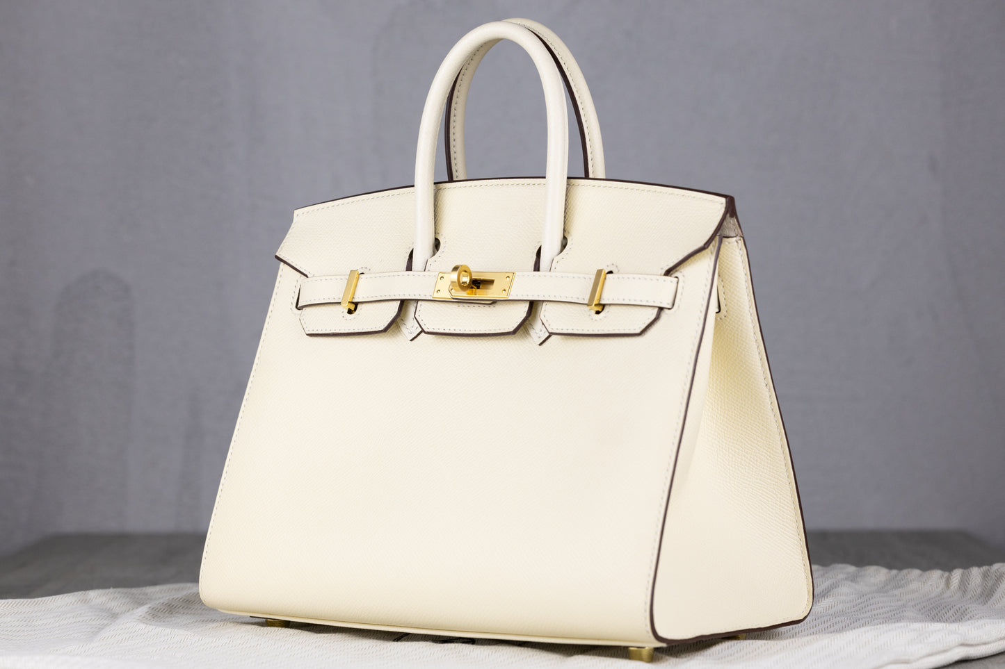 Hermès B25 Birkin 25 Sellier Bag in Nata Epsom Leather with Gold Hardware