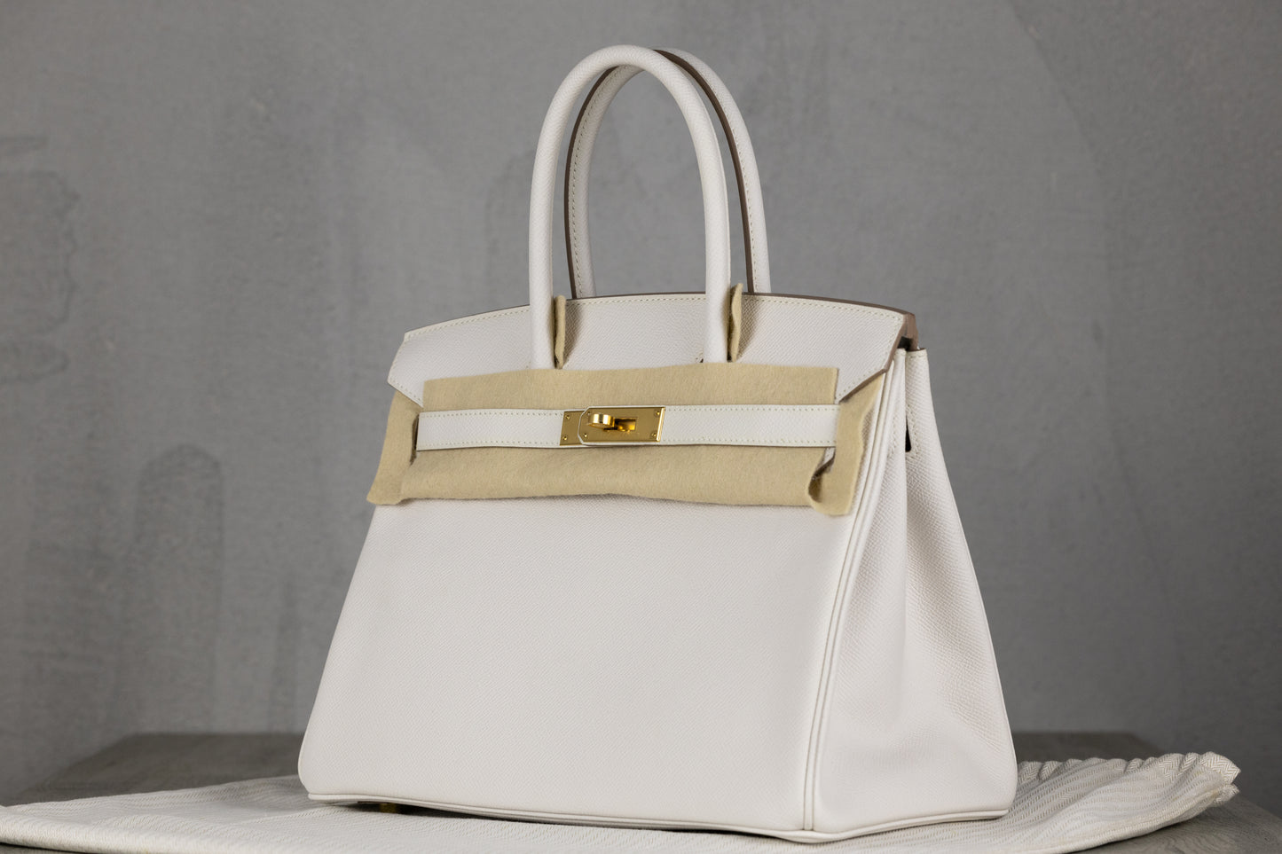 Hermès B30 Birkin 30 Retourne Bag in Gris Pale Epsom Leather with Gold Hardware