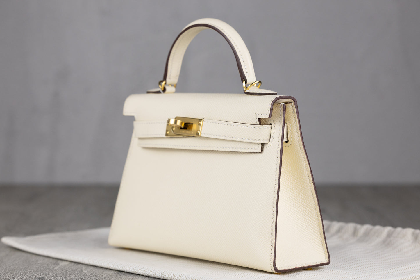 Hermès K20 Mini Kelly II 20 Sellier Bag in Nata Epsom Leather with Gold Hardware