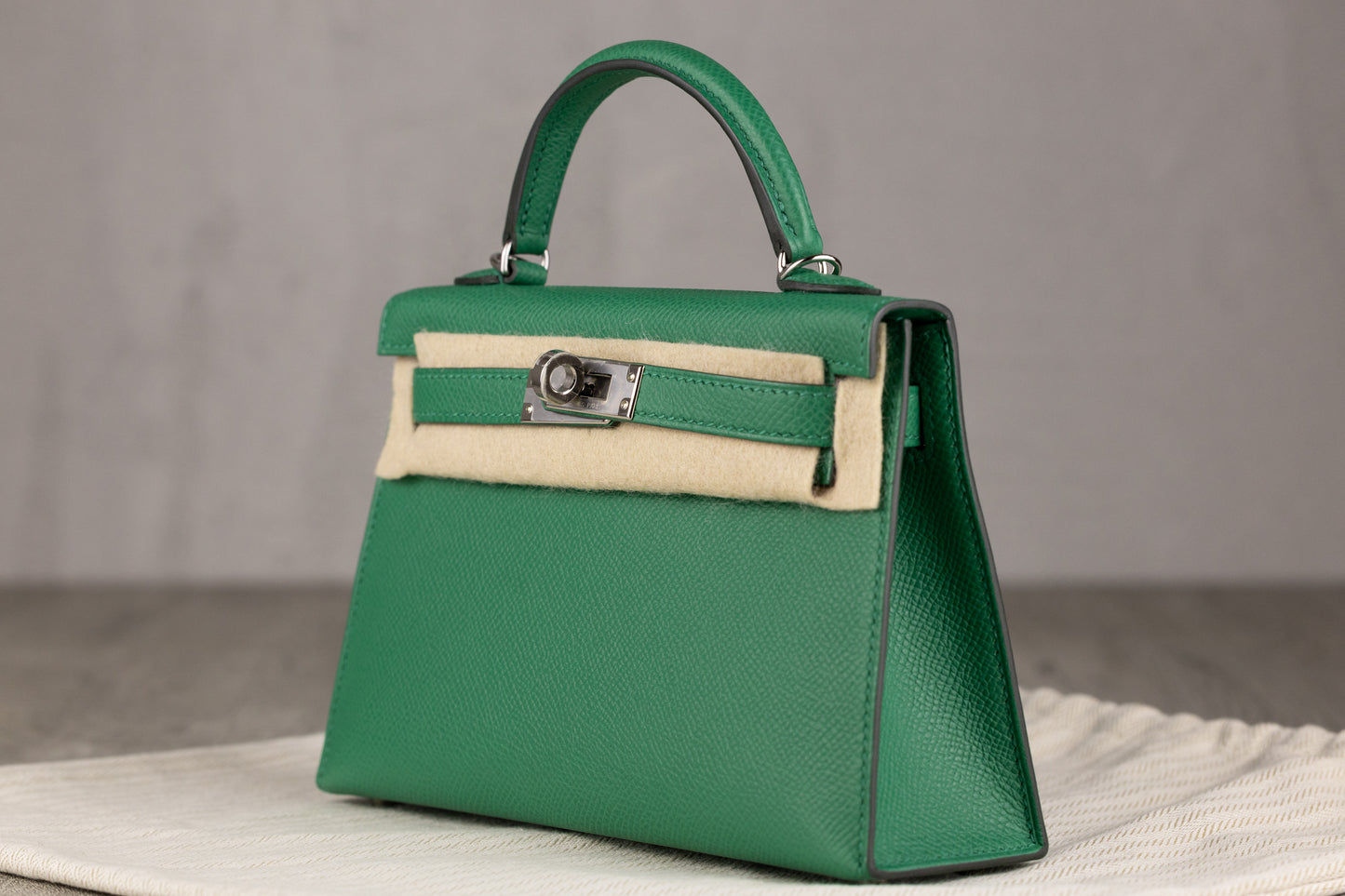 Hermès K20 Mini Kelly II 20 Sellier Bag in Vert Vertigo Epsom Leather with Palladium Hardware