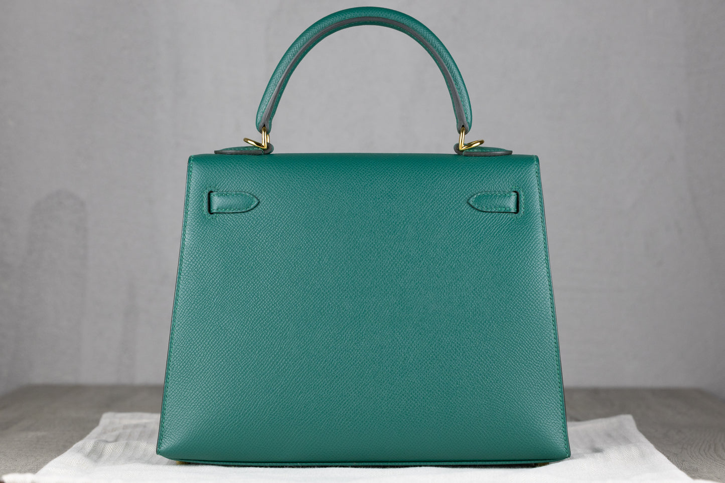 Hermès K25 Kelly II 25 Sellier Bag in Malachite Epsom Leather with Gold Hardware Y Stamp