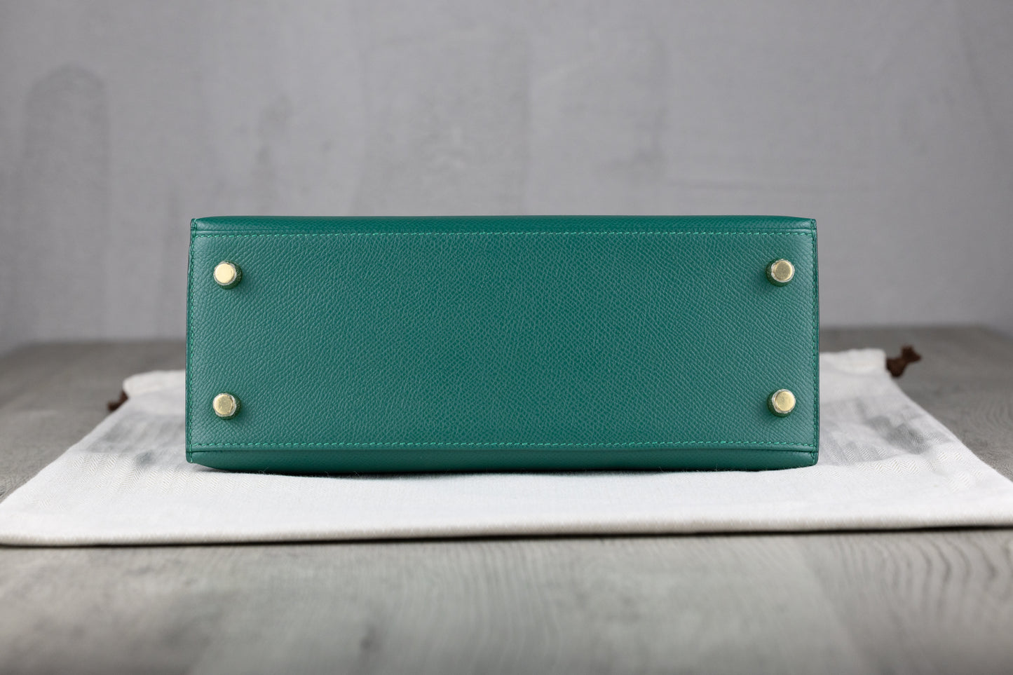 Hermès K25 Kelly II 25 Sellier Bag in Malachite Epsom Leather with Gold Hardware Y Stamp