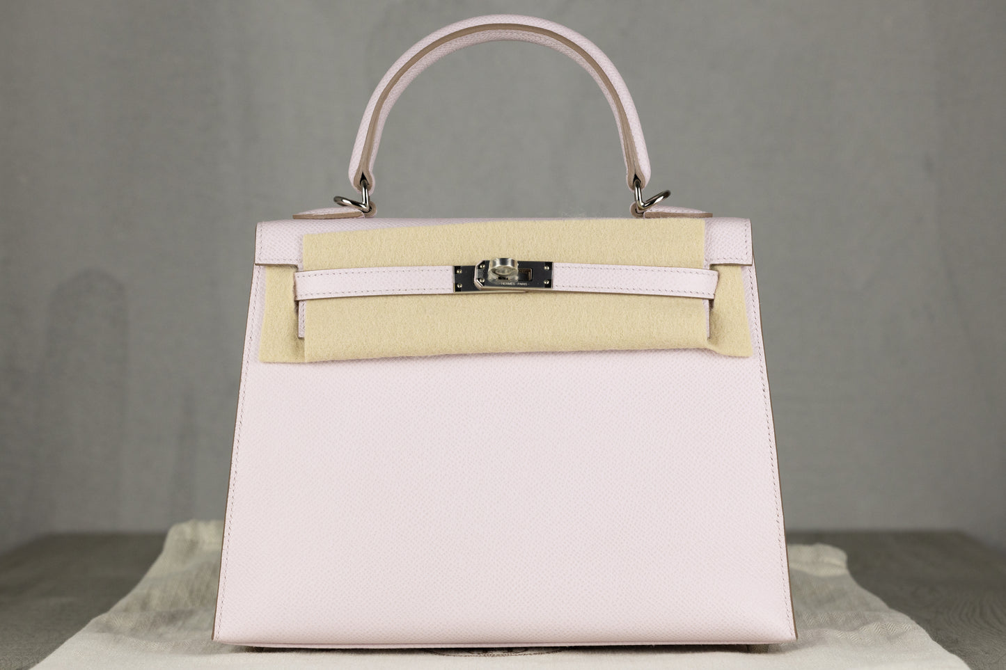 Hermès K25 Kelly II 25 Sellier Bag in Mauve Pale Epsom Leather with Gold Hardware