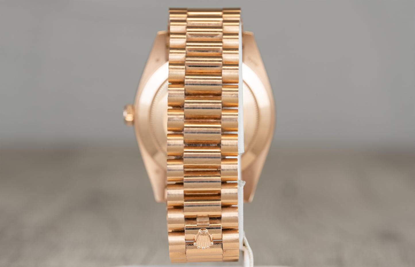 Rolex Day-Date Presidential Roman Silver Dial 118238