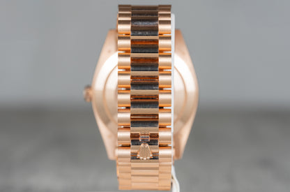 Rolex Presidential Day-Date Rose Gold 2023 228345RBR Pave