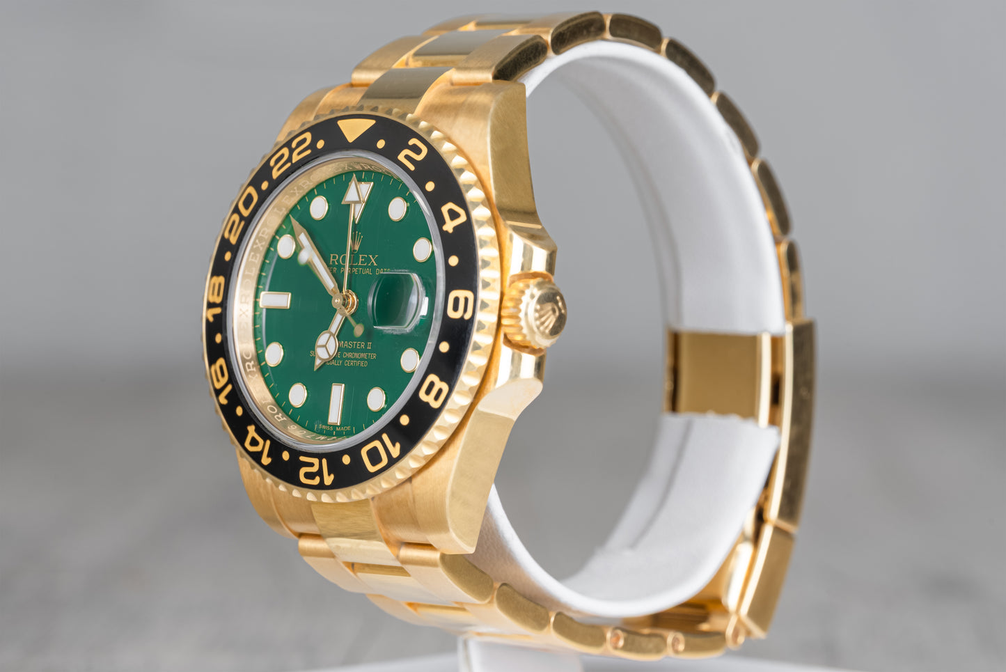 Rolex Yellow Gold GMT-Master II Green 116718