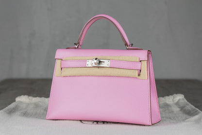 Hermès K20 Mini Kelly II 20 Sellier Bag in Mauve Sylvester Epsom Leather with Palladium Hardware