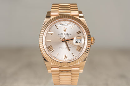 Rolex Day-Date Presidential Roman Silver Dial 118238