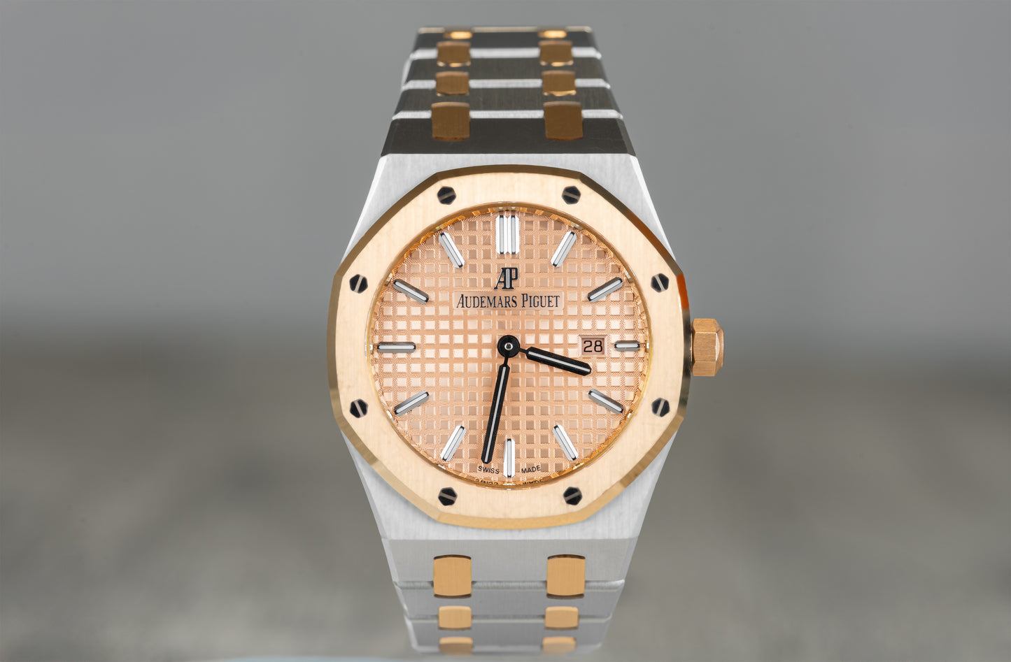 Audemars Piguet Womans Royal Oak 33mm 2020 - 2022