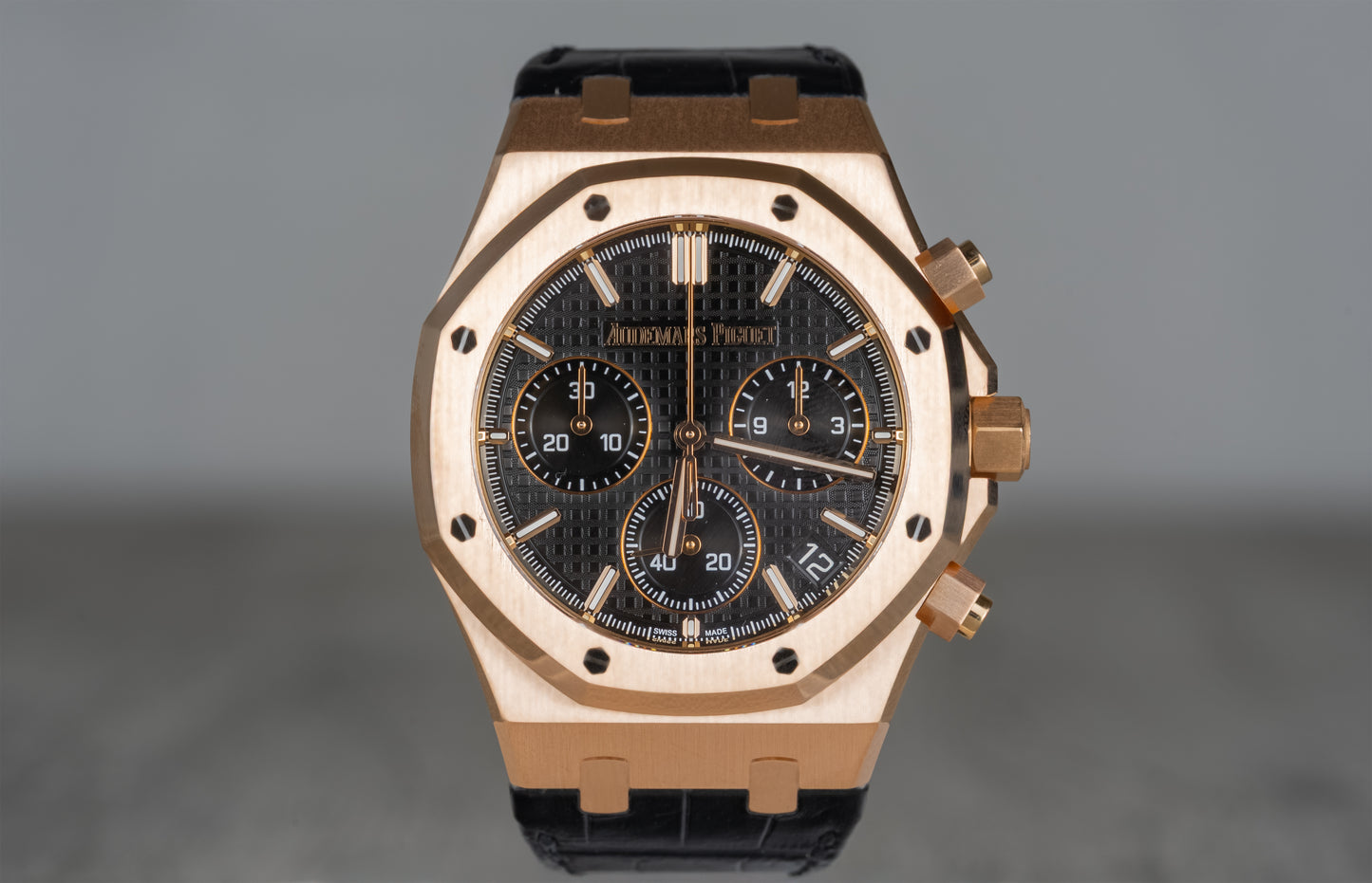 Audemars Piguet Royal Oak 26240OR Chrono Rose Gold 2022