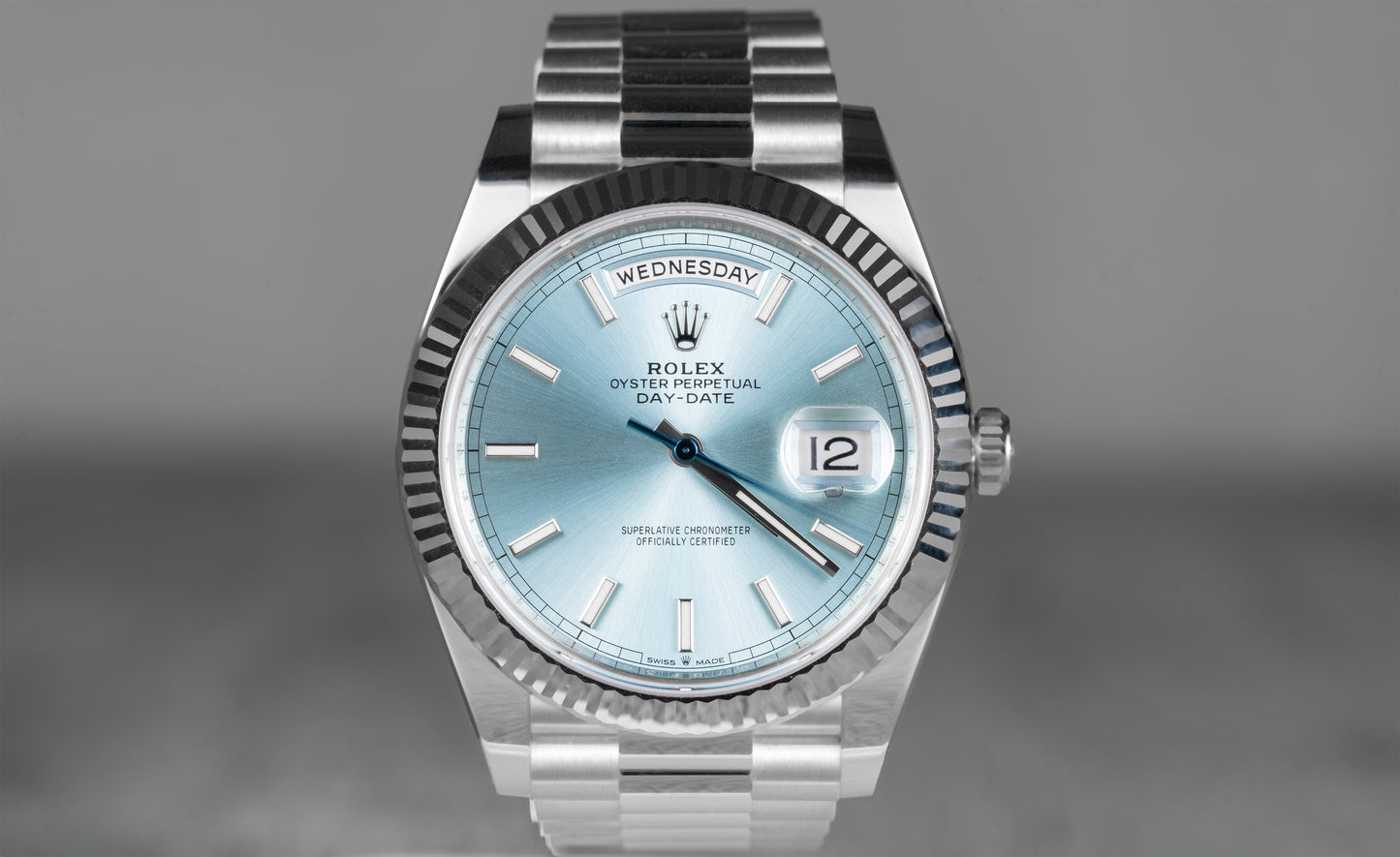 Rolex Day-Date Platinum 228236 2025
