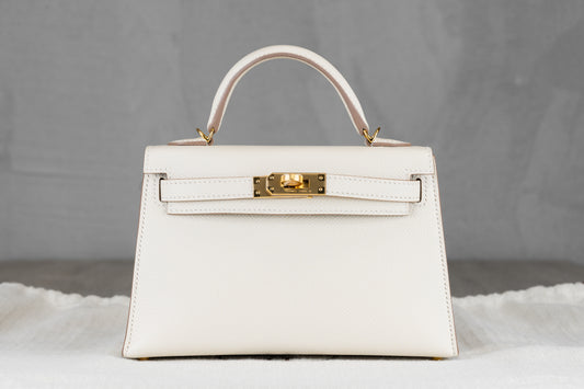 Hermès K20 Mini Kelly II 20 Sellier Bag in HSS Craie Ugris Perle Epsom Leather with Gold Hardware