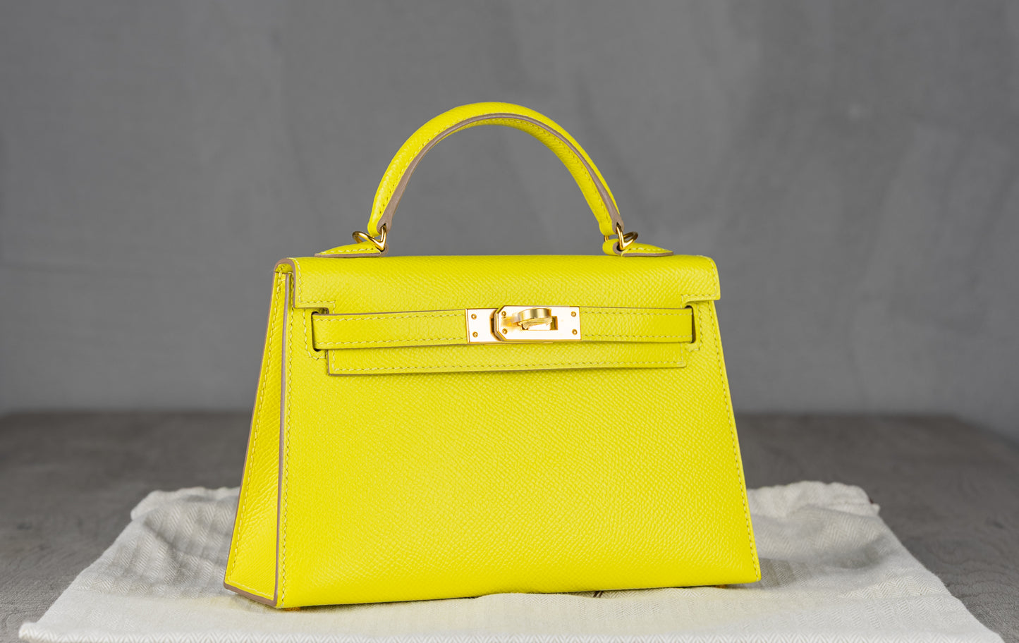 Hermès K20 Mini Kelly II 20 Sellier Bag in Lime Epsom Leather with Gold Hardware