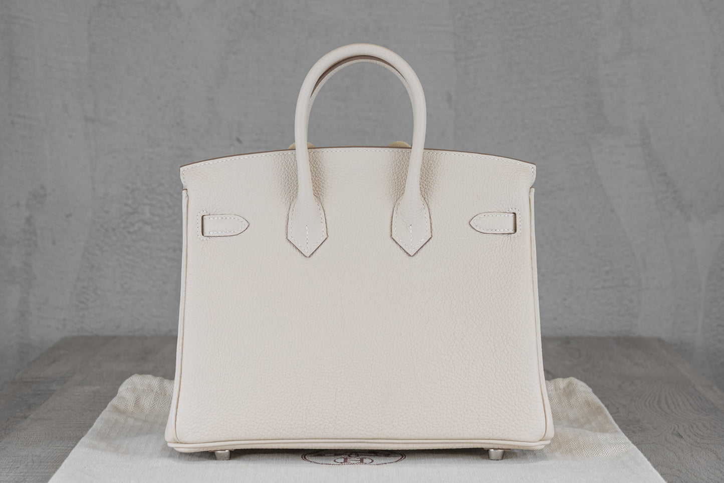 Hermès B25 Birkin 25 Retourne Bag in Gris Pale Togo Leather with Palladium Hardware