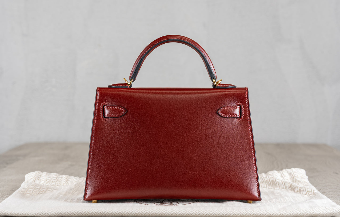 Hermès K20 Mini Kelly II 20 Sellier Bag in Rouge H Box Leather w/ Gold Hardware