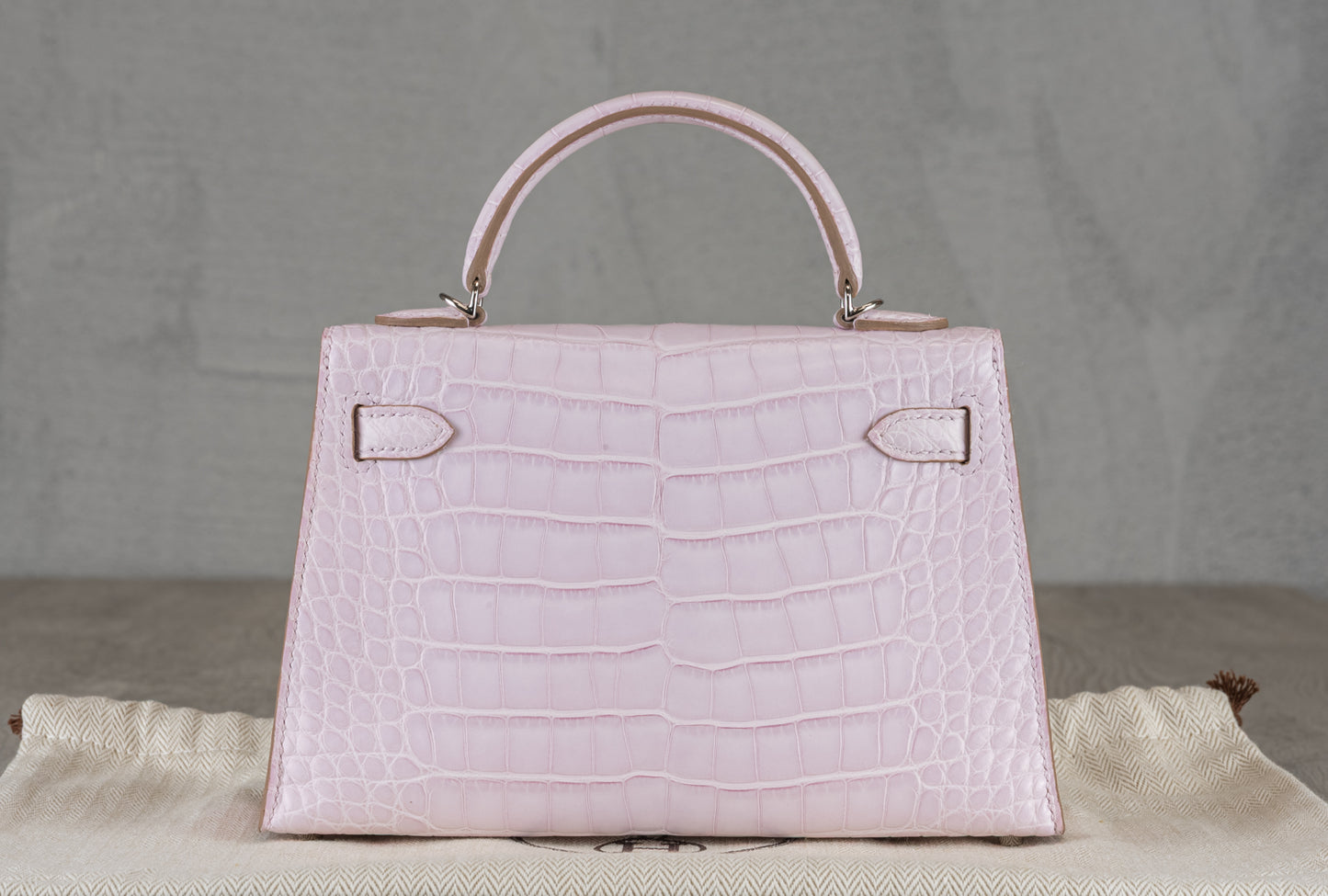 Hermès K20 Mini Kelly II 20 Mauve Pale Boreal Satin Alligator w/ Palladium Hardware