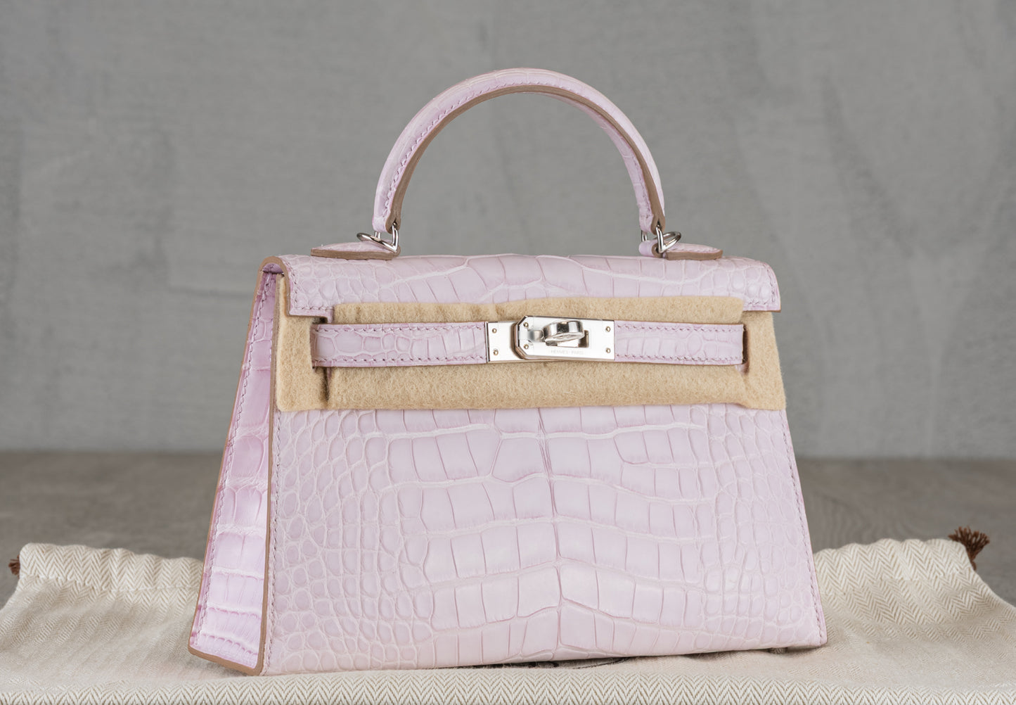 Hermès K20 Mini Kelly II 20 Mauve Pale Boreal Satin Alligator w/ Palladium Hardware