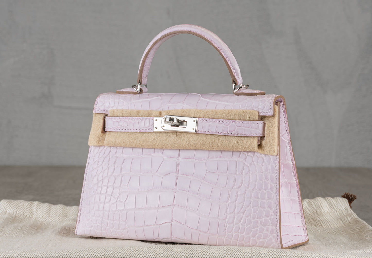 Hermès K20 Mini Kelly II 20 Mauve Pale Boreal Satin Alligator w/ Palladium Hardware