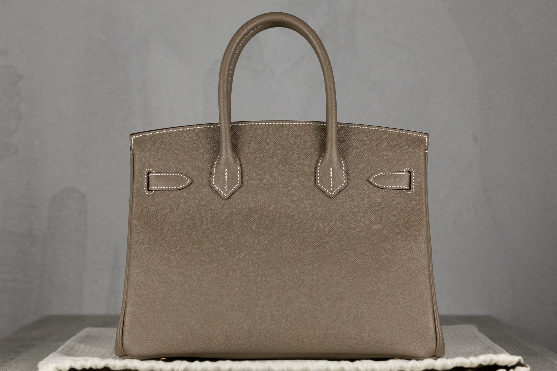 Hermès B30 Birkin 30 Retourne Bag in Etoupe Epsom Leather with Gold Hardware