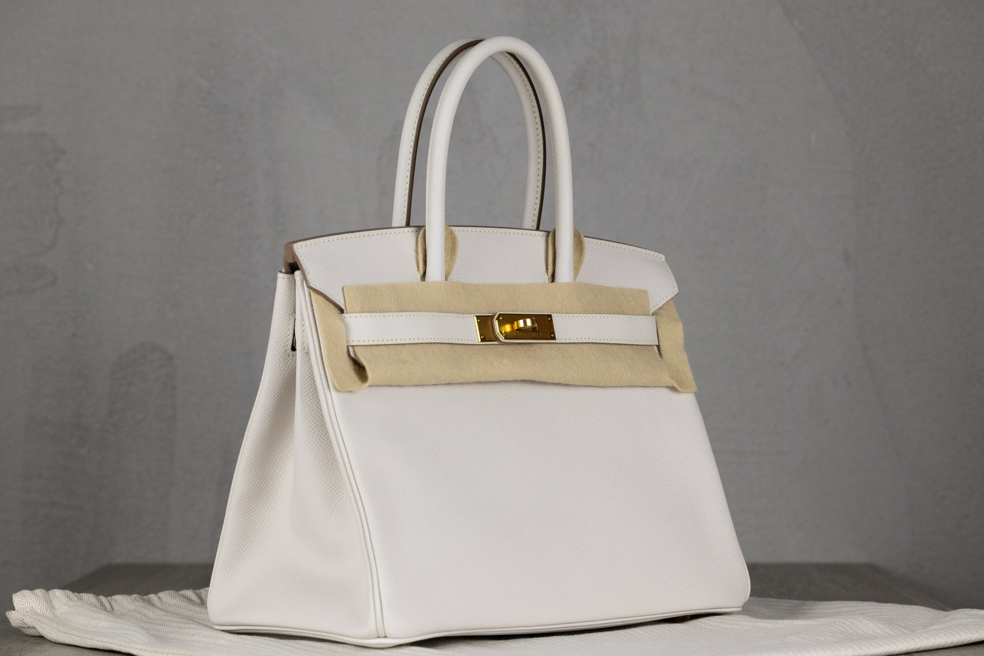 Hermès B30 Birkin 30 Retourne Bag in Gris Pale Epsom Leather with Gold Hardware