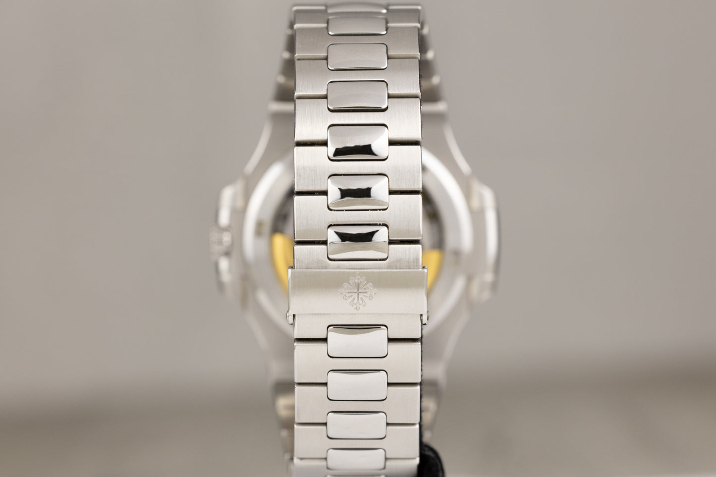 Patek Philippe 5711/1A Nautilus Date Stainless Steel White Dial