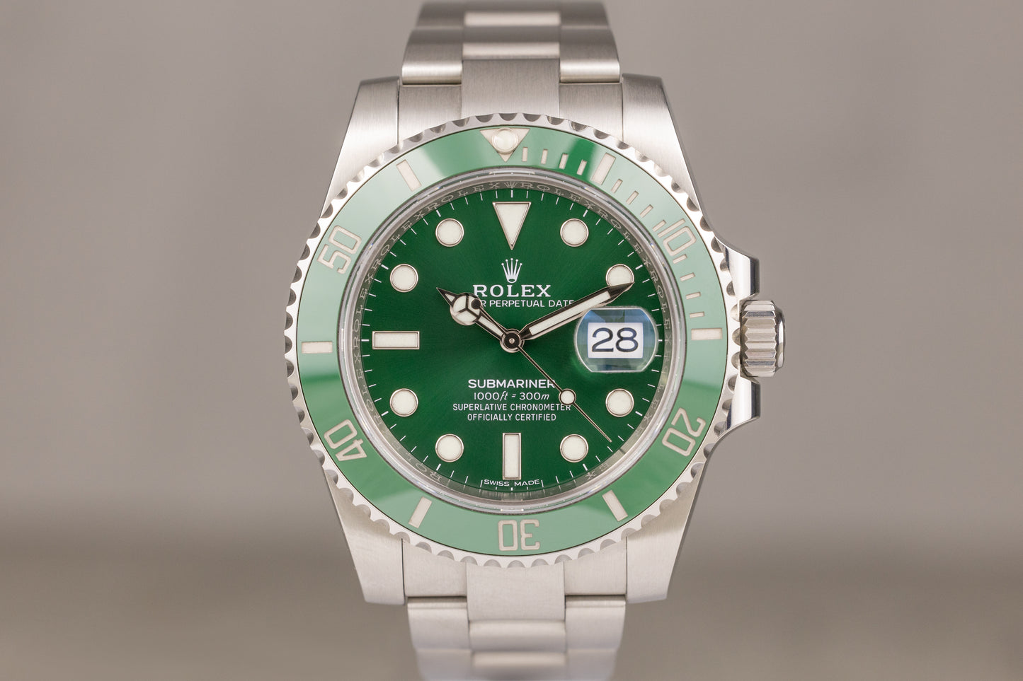 Rolex 116610LV Submariner 'Hulk' Stainless Steel Green Dial