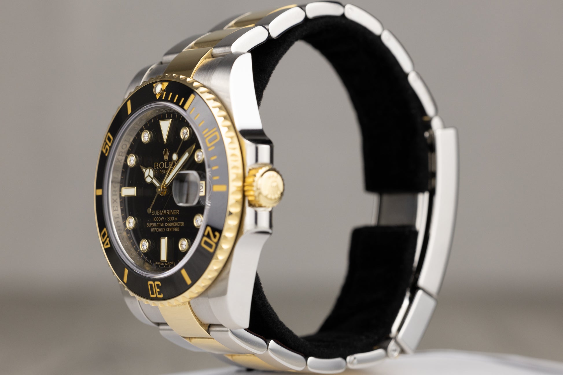 Rolex 116613LN Submariner Stainless Steel & Yellow Gold Black 'Serti' Dial